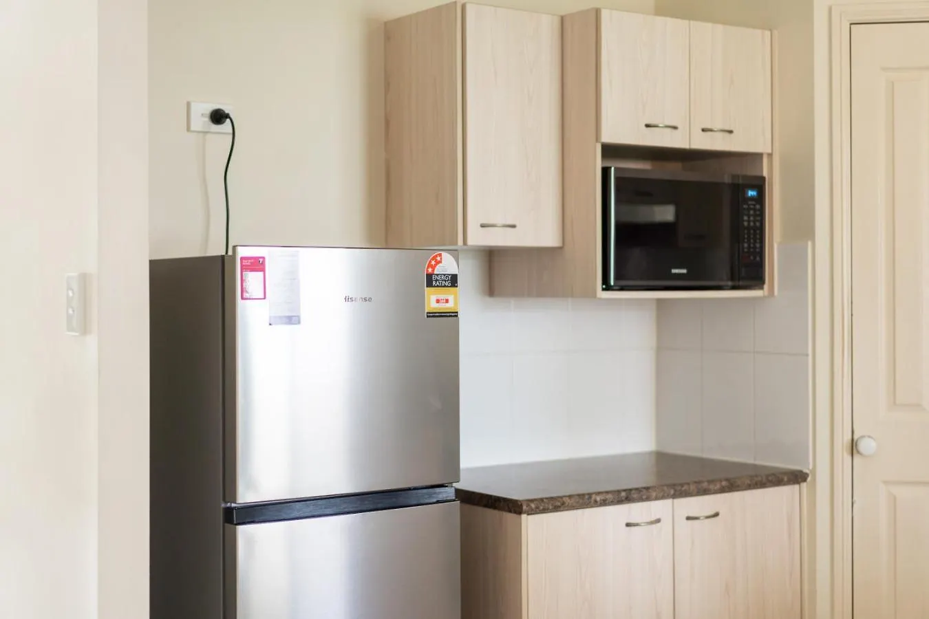 Urban Escape Spacious Home In Rothwell Sleeps 8 Deception Bay 0*,